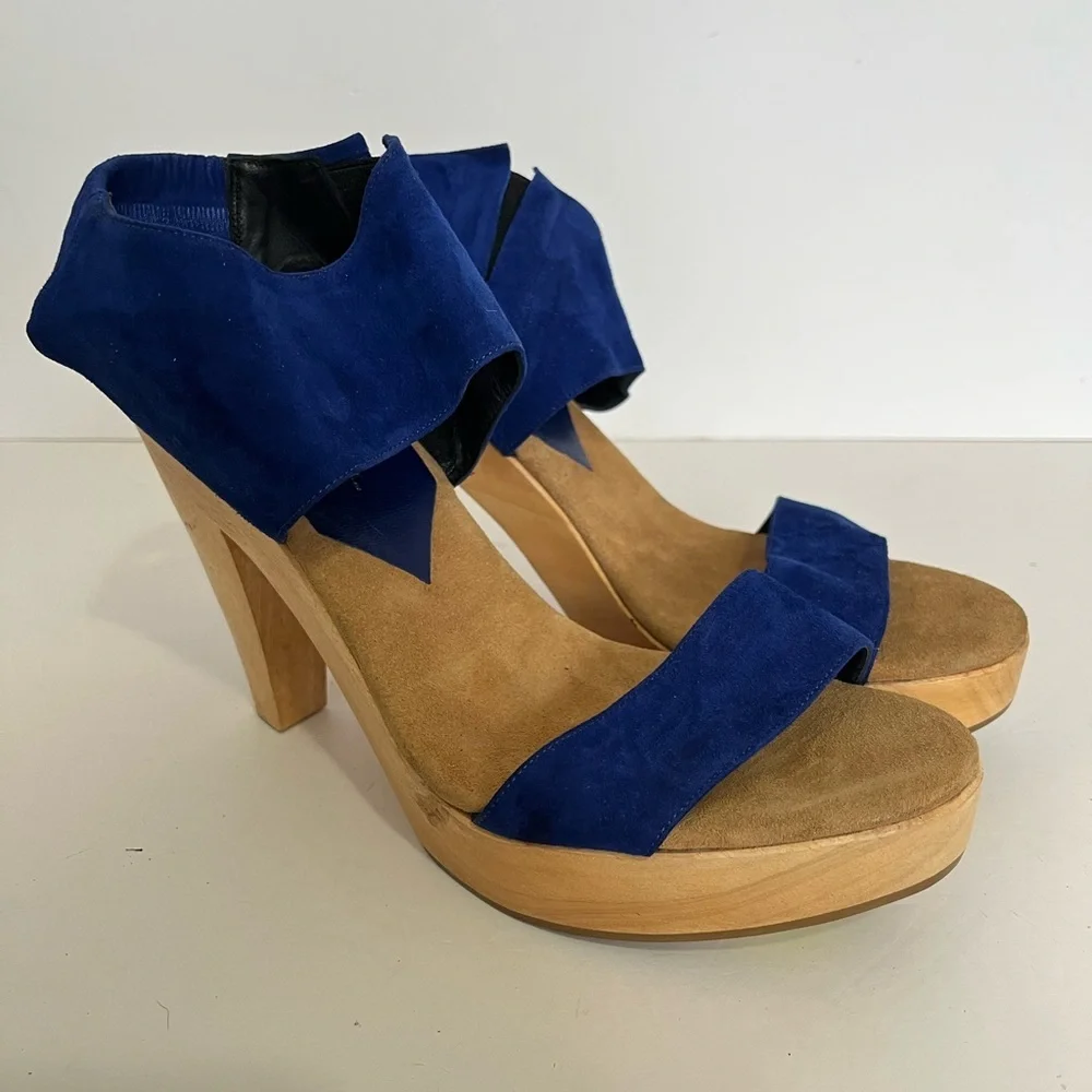 *FLAW* loeffler randall wooden heels sandals in blue suede, size 9.5B - Picture 8 of 9